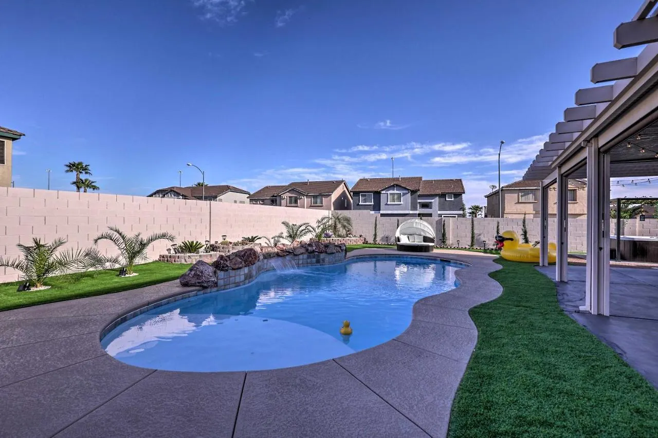 Feriehus Luxurious Vegas Digs Hot Tub, Bbq, Cabana And More! Las Vegas USA